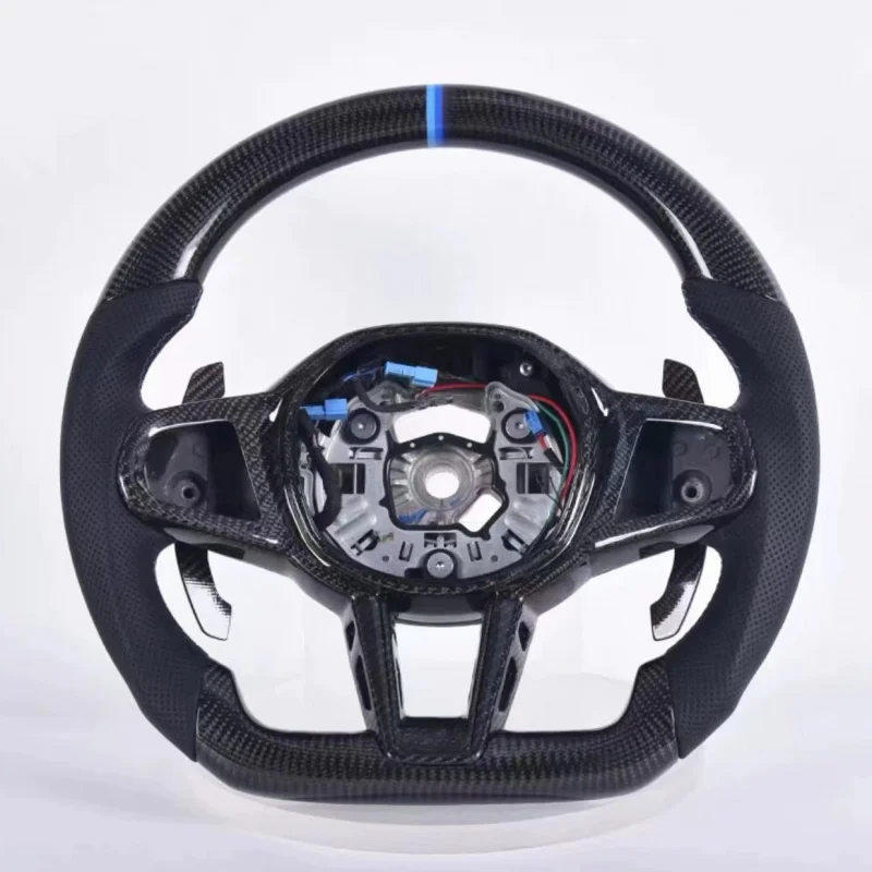 Suitable for BMW G30G31G26G03G04G07G07G8G87 upgraded M4 carbon fiber steering wheel, same style as M4