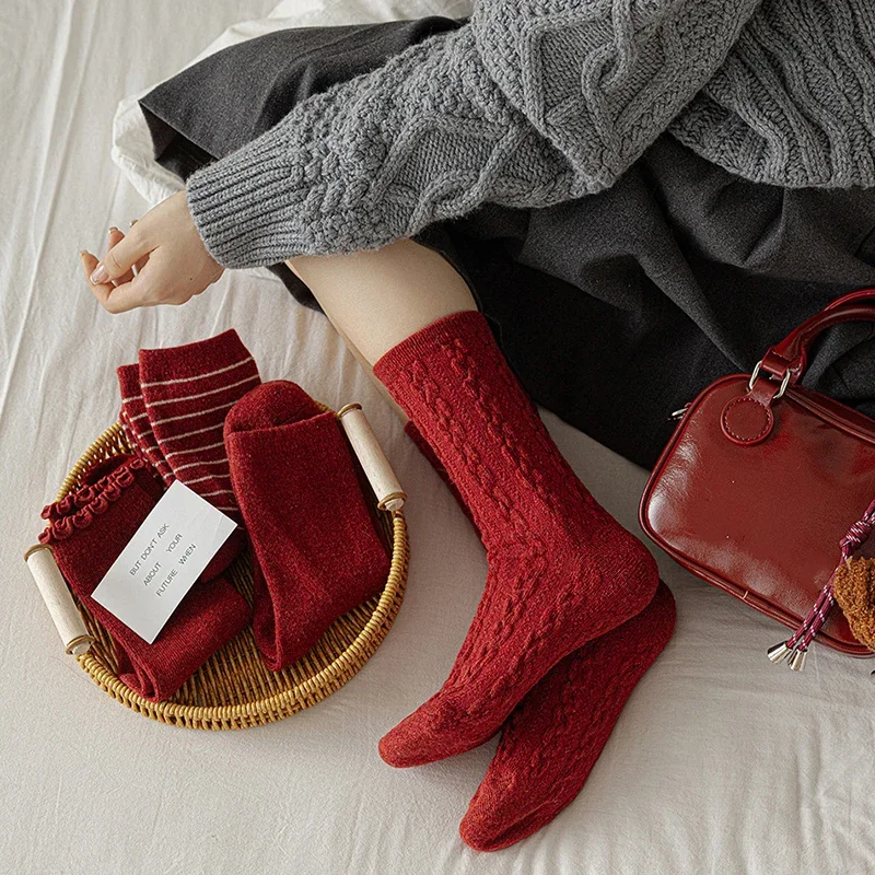 New Year Socks Women's New Fashion Striped Female Christmas Socks Breathable Casual Ruffle Girls Loose Socks Warm Comfortable