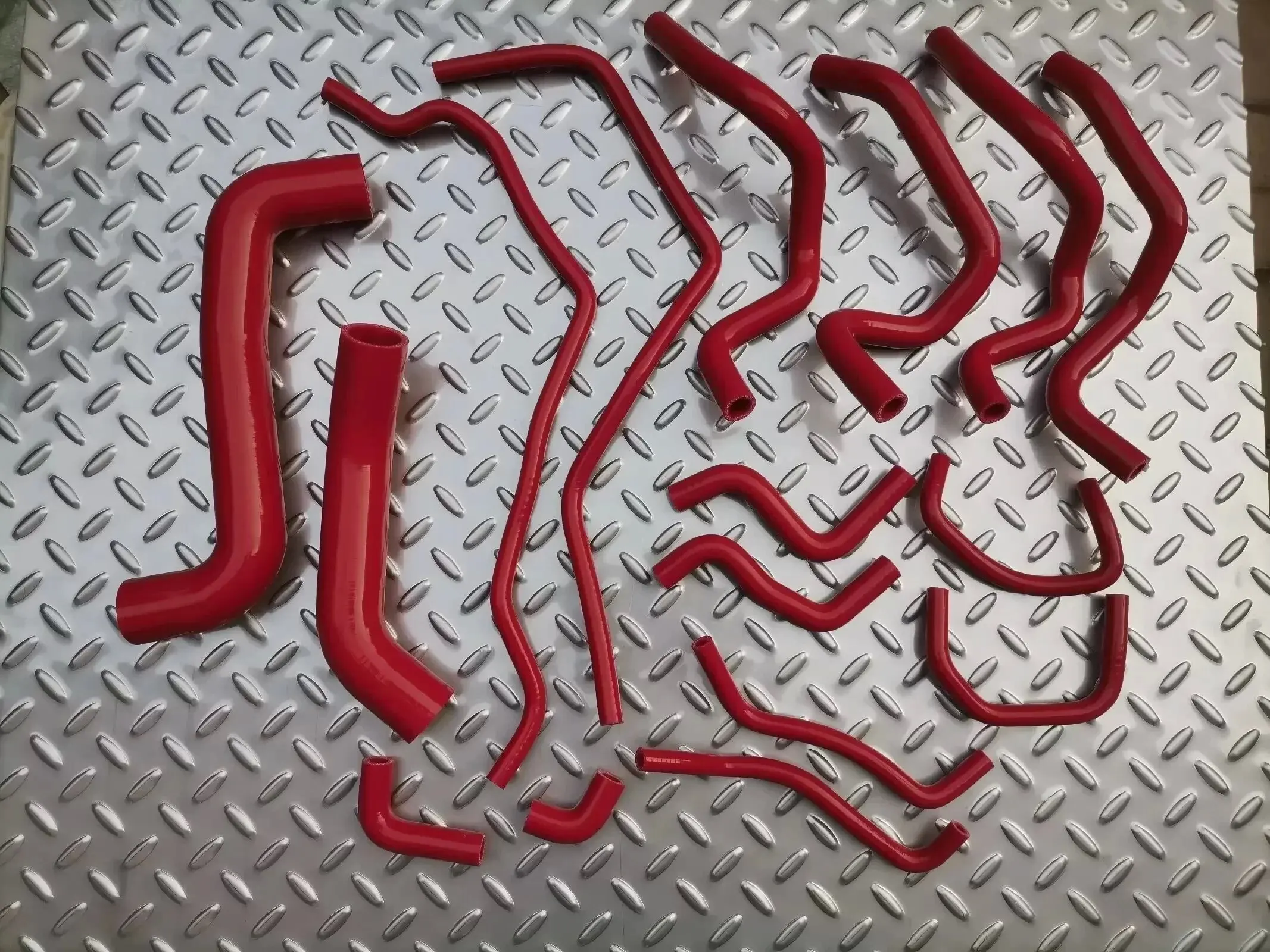 

16pcs Silicone Radiator Coolant Hose For Subaru Impreza WRX STi GDB GD EJ20 EJ205 2001-2006