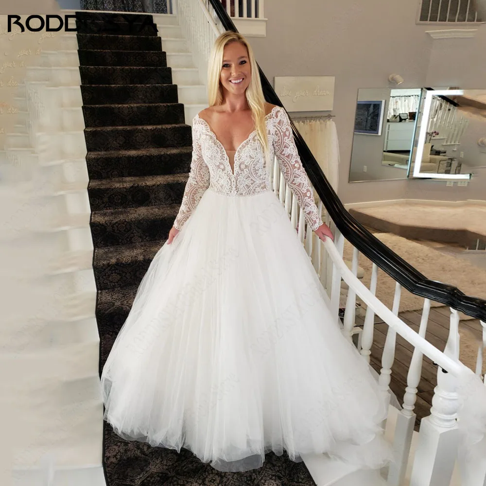 RODRSYA Illusion Abiti da sposa Tulle con Pizzo Appliques Sexy Deep V-NecRODDRSYA Illusion abiti da sposa Tulle con applicazioni di pizzo Sexy profondo scollo a v a-line bottone indietro abiti da sposa vestido de noiva