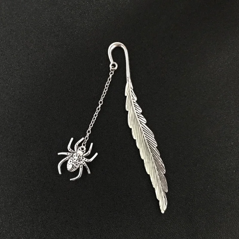 

Noctilucent Feather Leaf Spider Bookmark Ancient Silver Alloy Fluorescent Jewelry DIY Scrapbook Whale Tail Book Mark Stationery