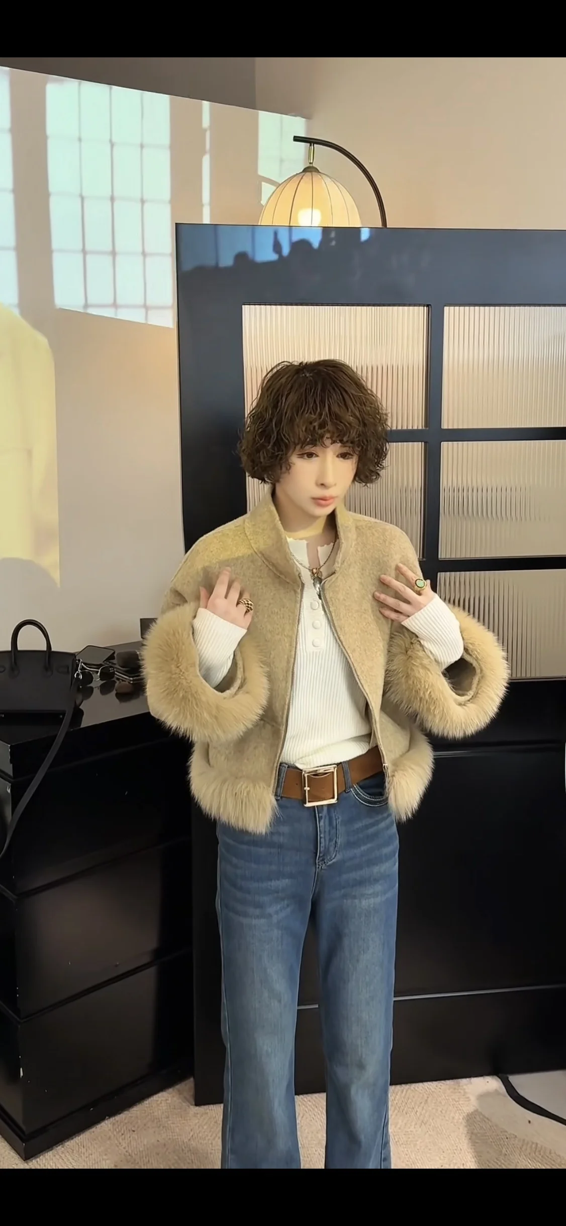 

Winter New Loose Casual Pure Color Women's Faionable Versatile Design Sensation European Sle Vest 2025 Winter Collection