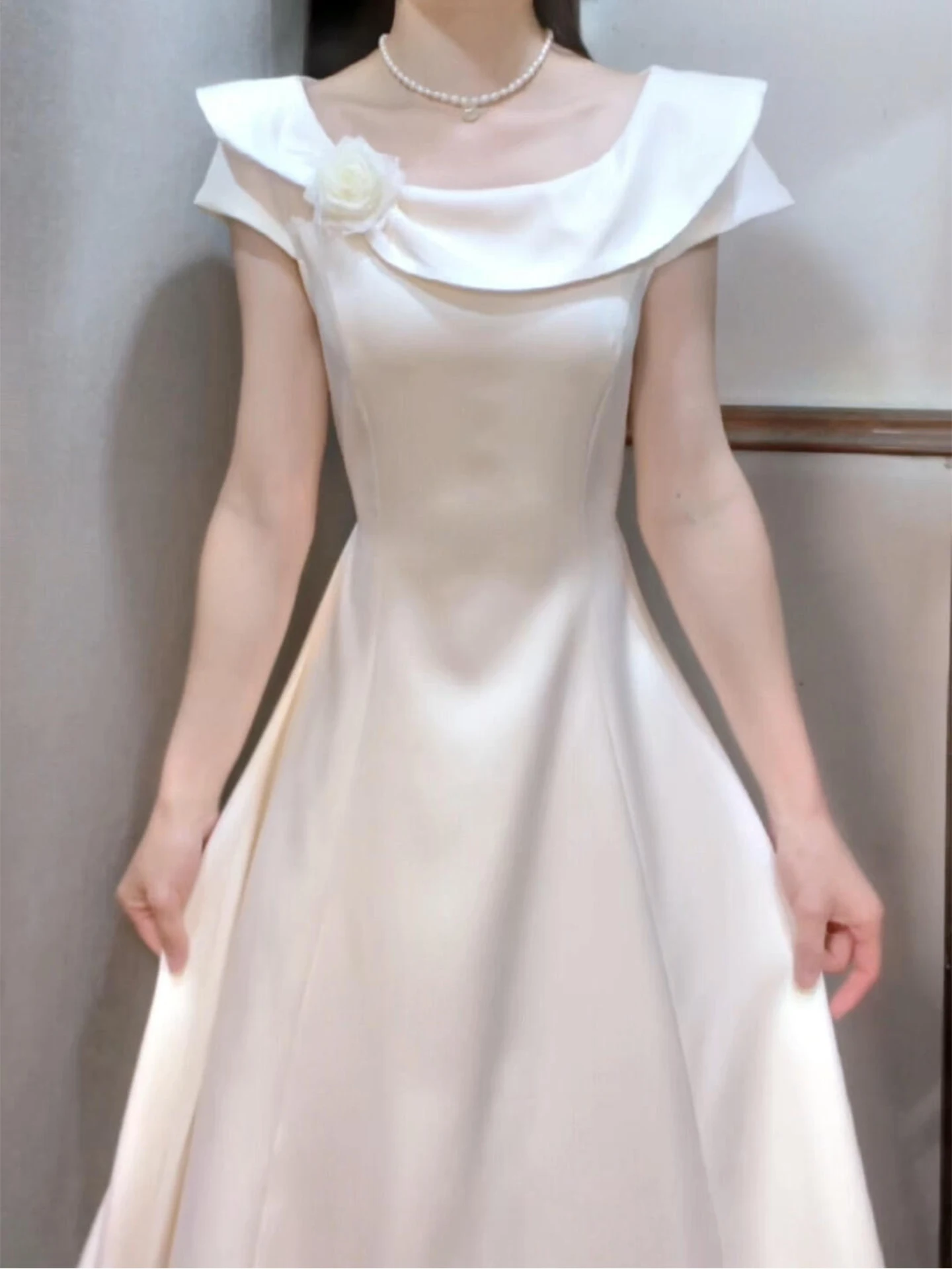 

Elegant Evening Gown Gentle Style Short Size Registration Ceremony White Dress Usual Wear Student Graduation Slimming Effect