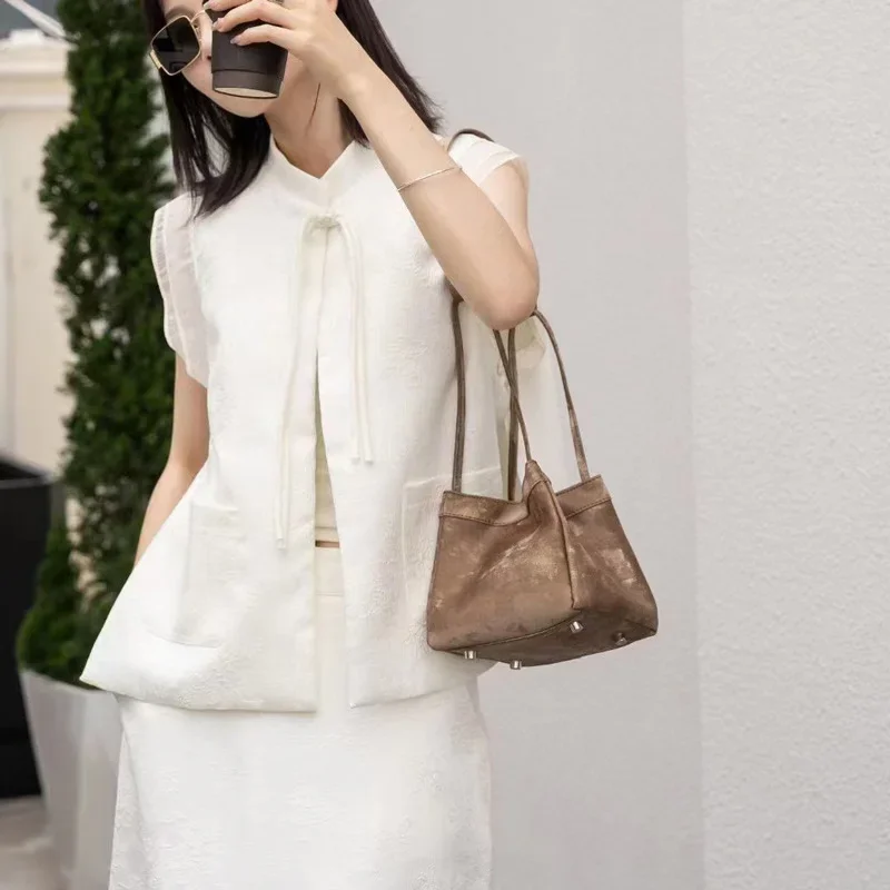 New Bucket Bag Retro Chinese Cowhide Small Square Bag Shoulder Crossbody Vegetable Basket Bag