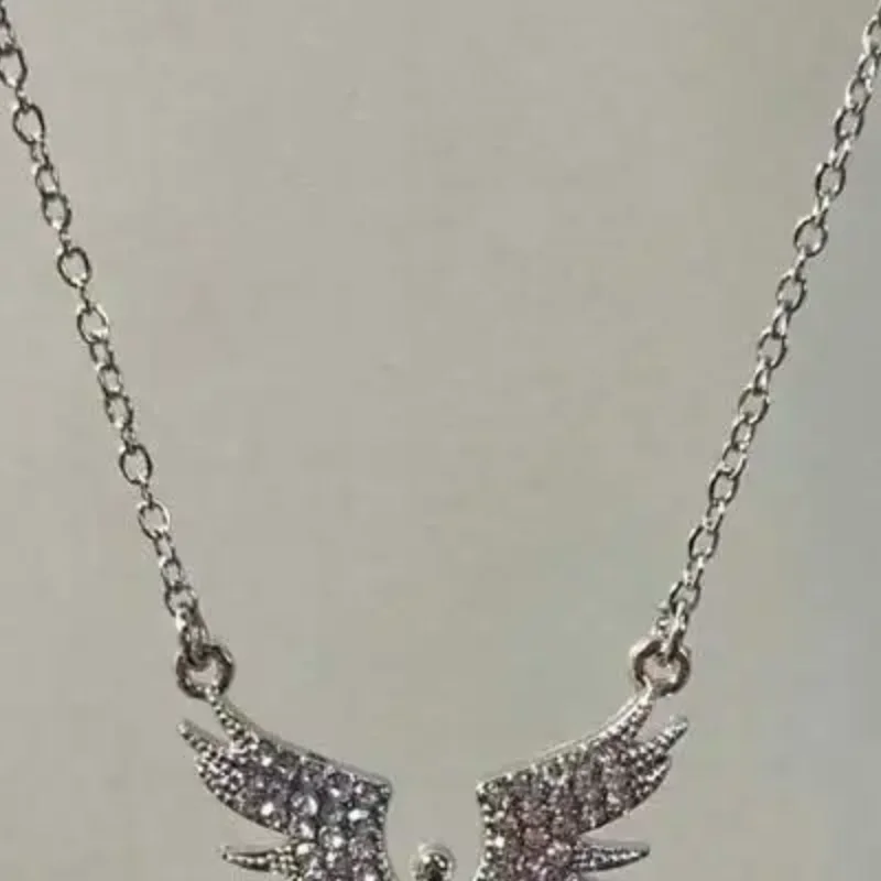 

Защитные накладки на порты подачи филамента AMS 2 Pro (4/8/12 шт.) для 3D-принтеров: прочные и термостойкие аксессуары для модернизации P2S/H2D/H2S