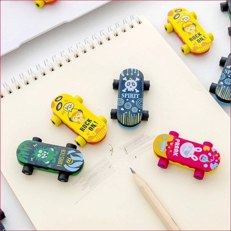 Imagem -04 - Criativo Cartoon Scooter Eraser Lápis Bonito Eraser para Estudante Papelaria Material Escolar 12 Pcs