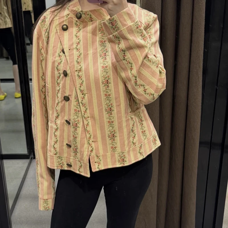 Jacquard-gestreifte Jacken mit seitlicher Knopfleiste für Damen, Street-Style, O-Ausschnitt, lange Ärmel, einreihig, geteilte, lockere Jacke, schicke Damenoberbekleidung – Detail 8