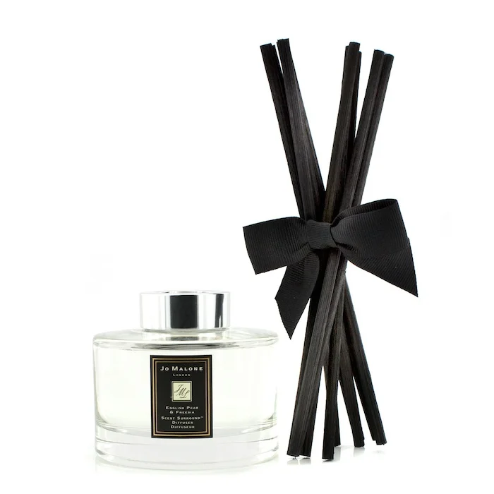 

Домашний диффузор Jo Malone London English Pear & Freesia 165 мл, оригинальный диффузор от Jo Malone, Sephora Stuff