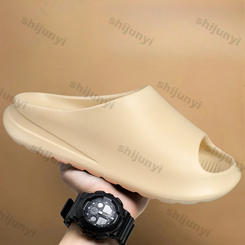 

Мужские тапочки, лето 2029, модные уличные нескользящие дышащие тапочки с одним словом, легкие и удобные пляжные тапочки с мягкой подошвой Muje