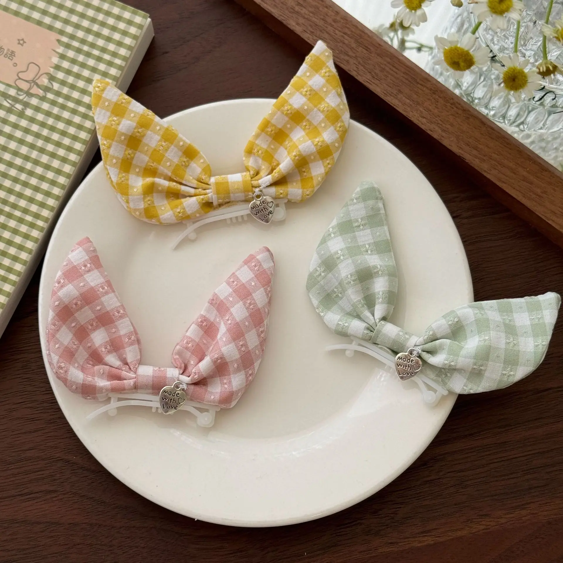 Dog Accessory Bow Super Cute Pet Headwear With Plaid Decoration Puppy Hair Clip For Braiding