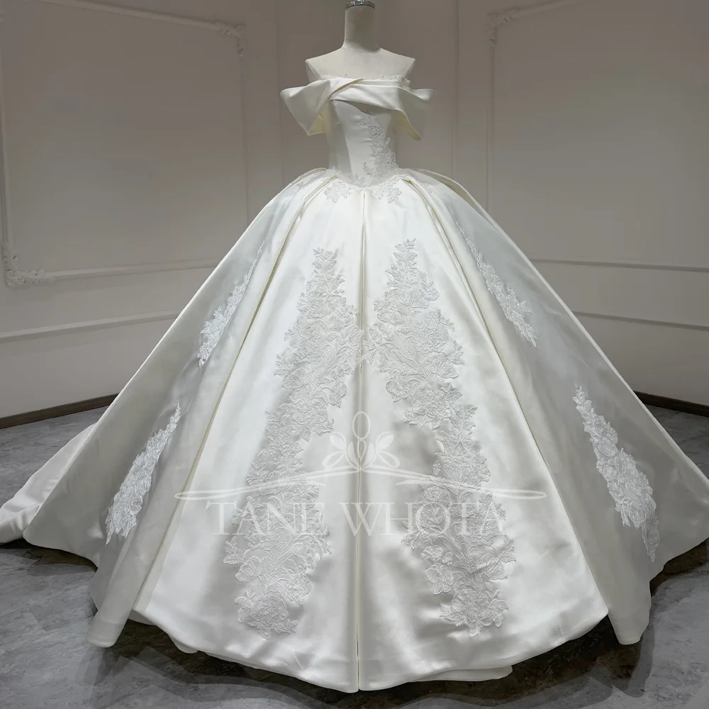 

Customizable Strapless Off-Shoulder Princess Wedding Dress Lace-Up Back Ball Gown With Embroidery