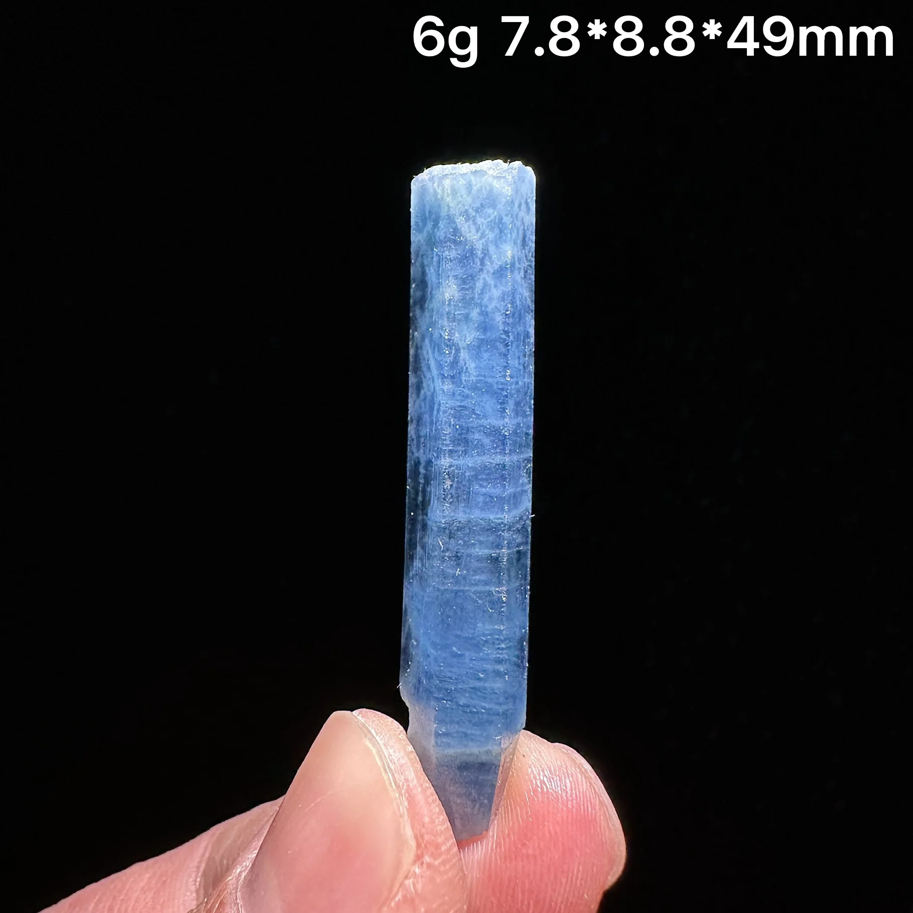 Natural Aquamarine Crystal mineral specimen Madagascar rough-healed crystal stone home decoration display item gift
