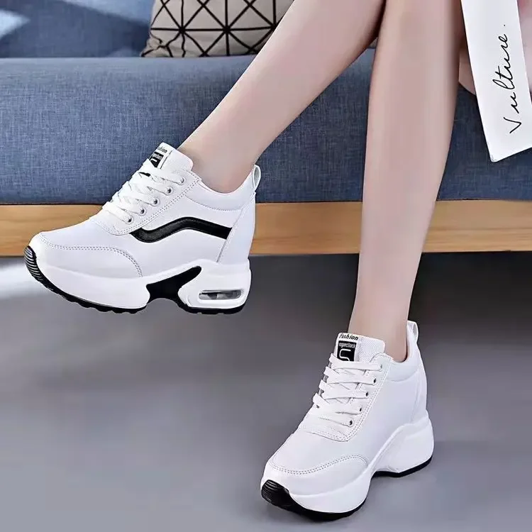 Kobiety 2024 Wiosna Casual Platform Shoes Fashion High Heels Woman Wedges Sneakers Shoes 8 CM Height Increasing Outdoor White Shoes