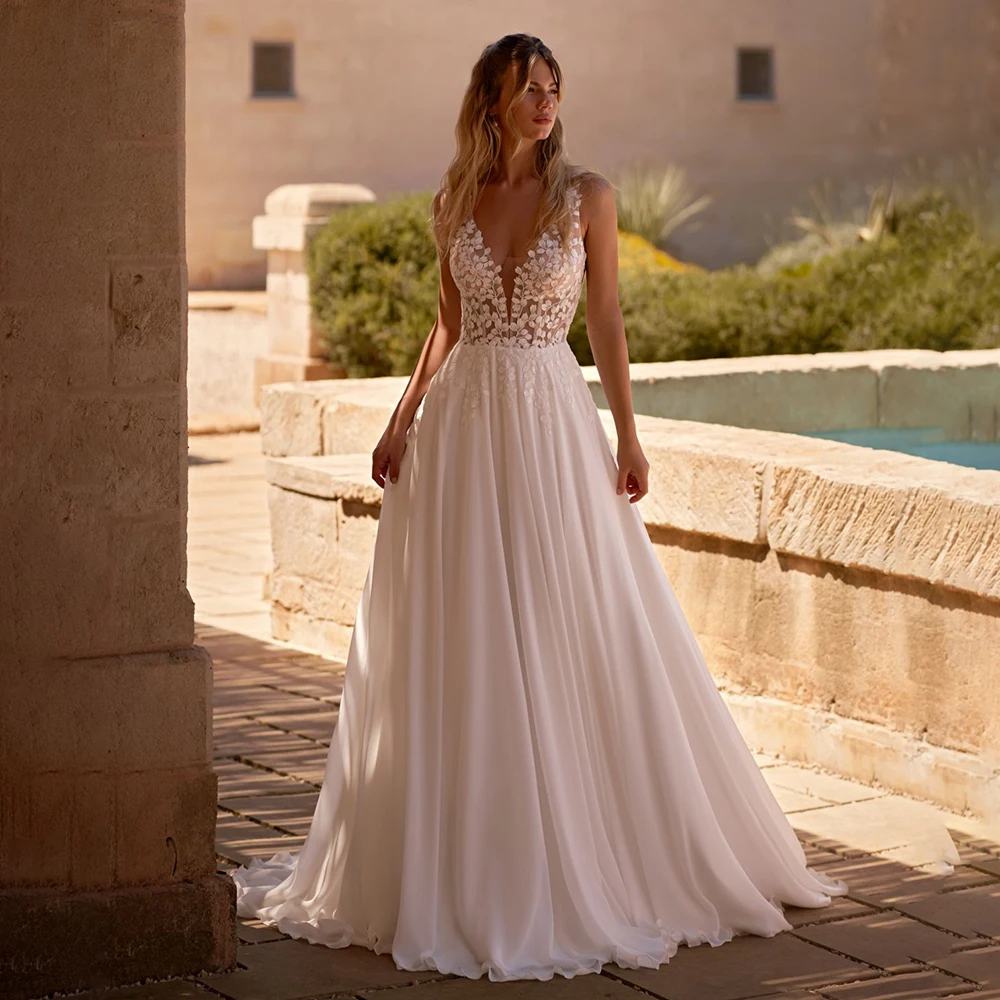 

Bohemaid V-neck Tulle Lace Wedding Party Dress Appliques A-line Open Back Bridal Dress with Train Custom Made vestidos de