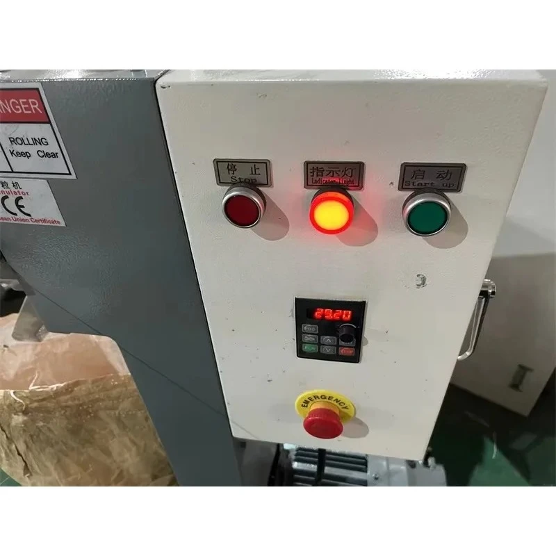 Triturador e reciclador de filamentos 3D - Máquina de esmagamento de plástico PLA/ABS para resíduos de impressora 3D (tamanho de mesa)