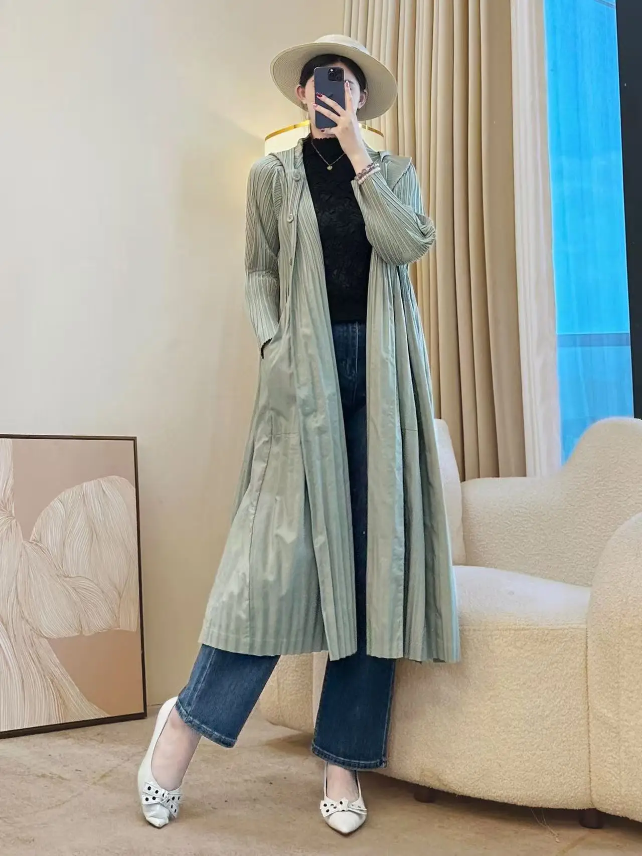 

Fold Women's Pleated Trench Coat - Solid Long Sleeve, Ladies Pleated Duster Coat 2025 New Arrival - Casual Office Wear