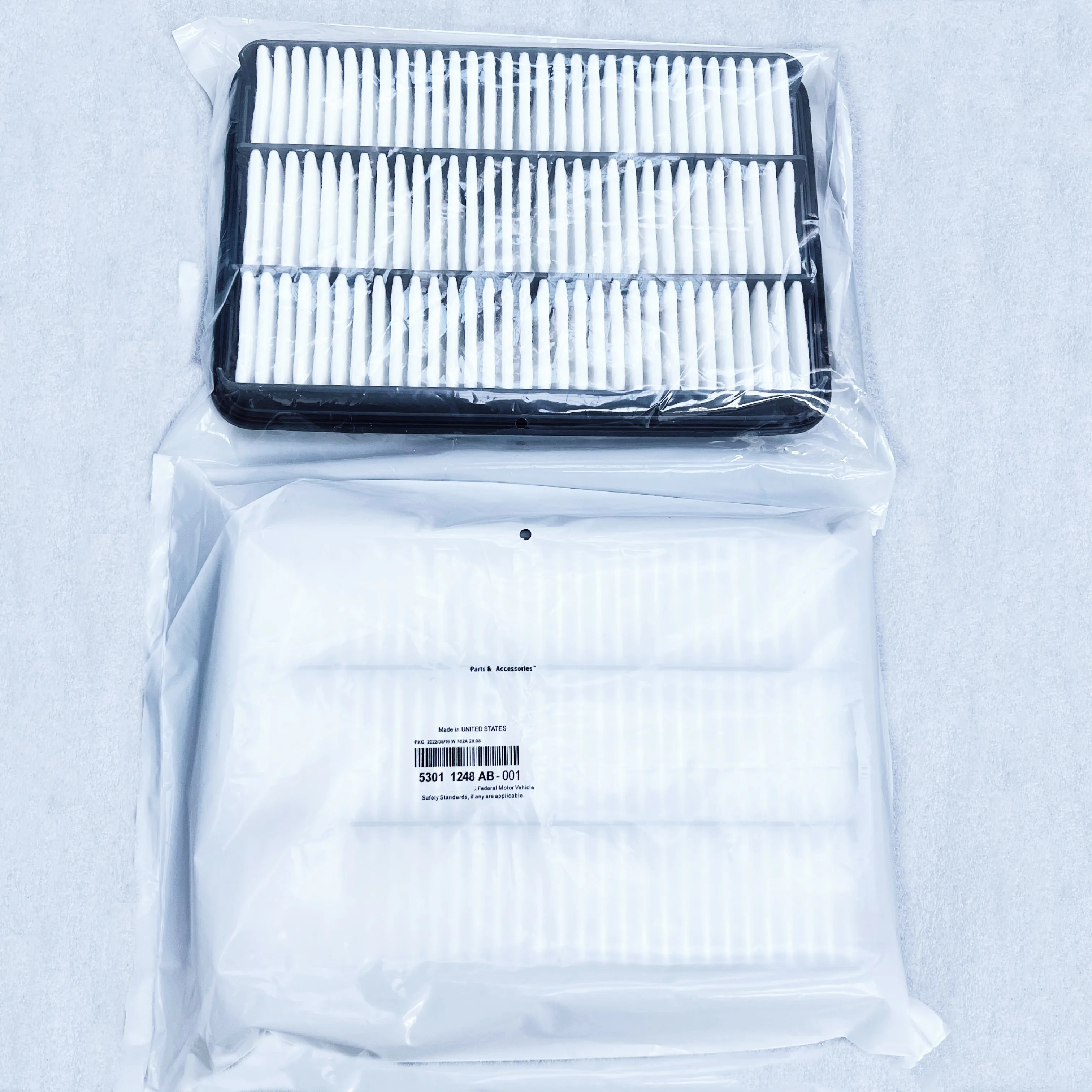 A set Of Air Filters 53011248AB, 53011248 Suitable For: 6.2L, RAM1500 pickup, DT, D2, DJ, DR, 2021-2024