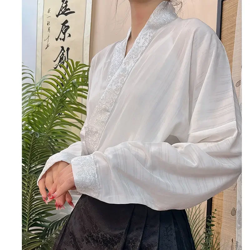 Autumn Traditional Chinese Black White Cross Collar Gold Woven Aircraft Sleeve Hanfu Shirt Women\'s Song Dynasty Cospaly Top