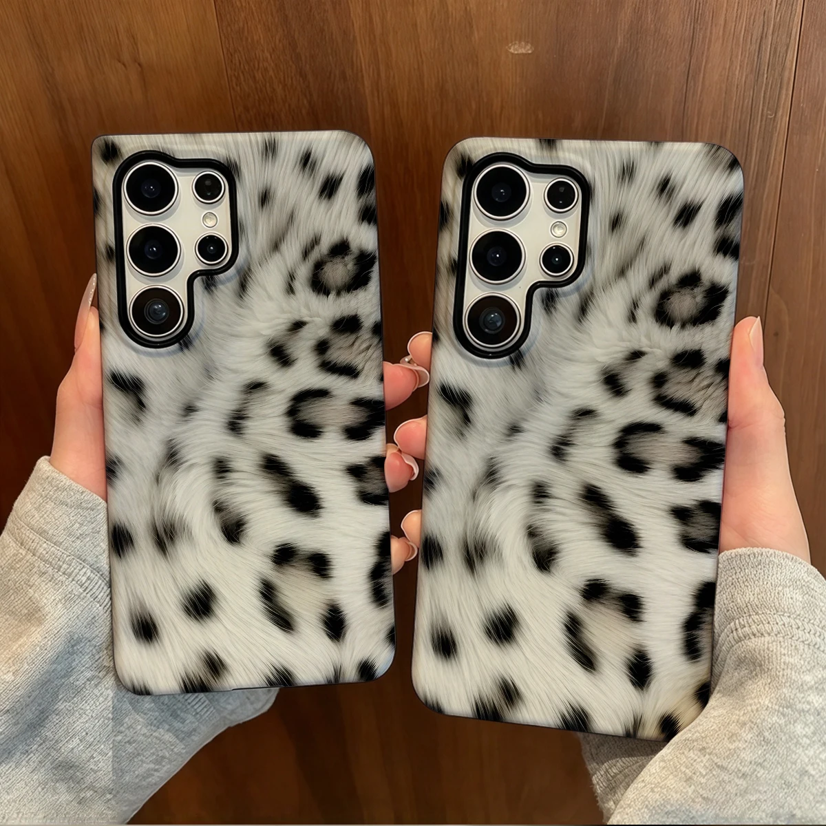 White Snow Leopard Fur Phone Case For Samsung Galaxy S26 S25 Ultra S24 S23 Plus Hard Shock‑Absorption 2-in-1Protective Cover