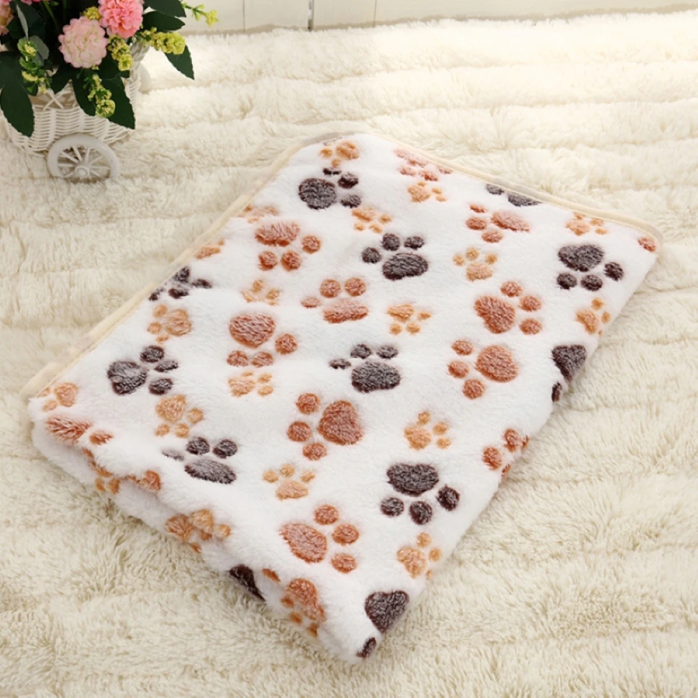 Couverture multicolore douce et moelleuse de haute qualité pour animaux de compagnie, couverture imprimée patte de chien mignonne, tapis chaud et confortable pour chiens chats