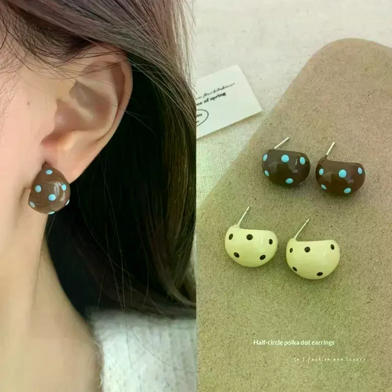 Vintage Coffee/Beige Semicircle Enamel Stud Earrings Silver Pin Hypoallergenic Fashion Jewelry Gifts For Woman