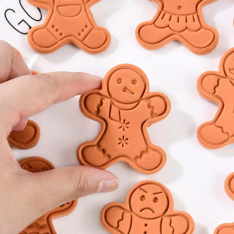 9Pcs Christmas Cookies Cutters Mold Santa Snowman Gingerbread Man Baking Biscuit Fondant Stamp Mould Xmas New Year Party Decor