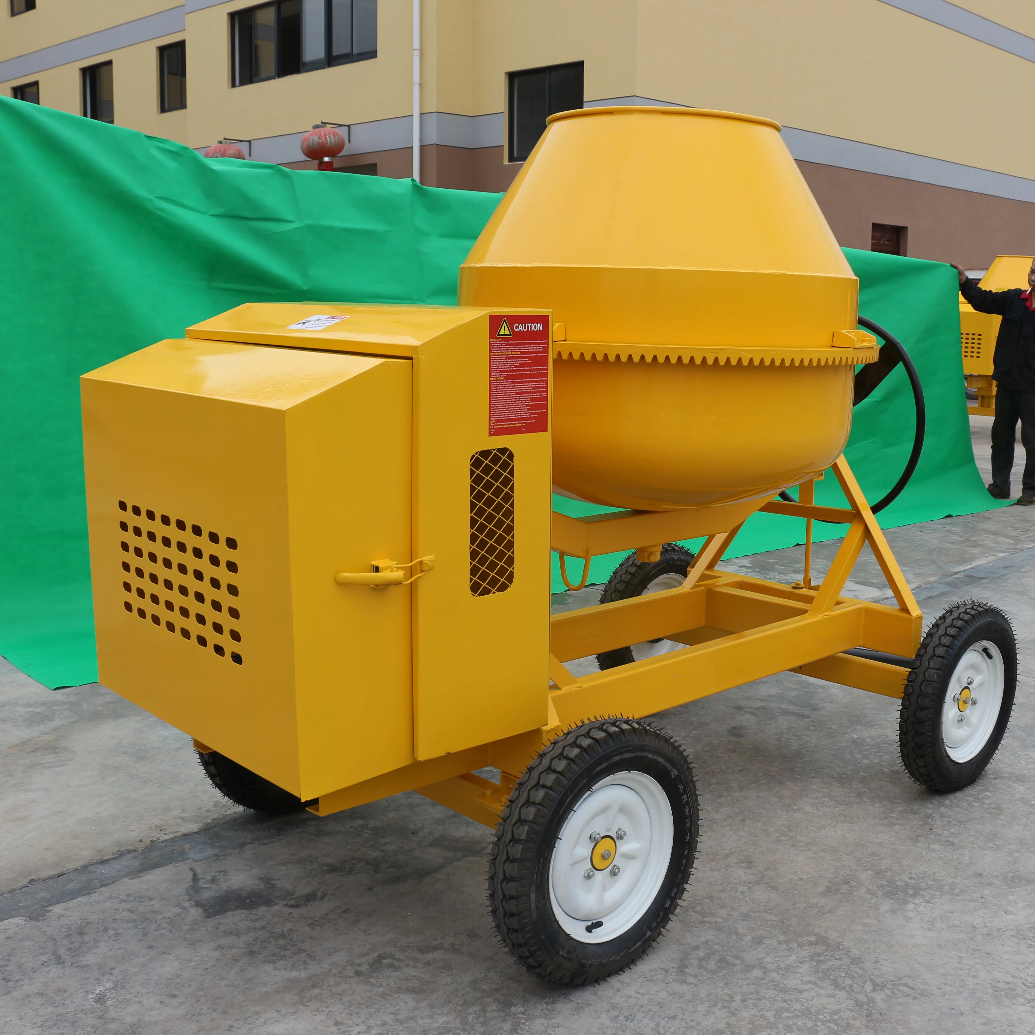 

Diesel Engine Concrete Cement Mixers 4 Wheels Portable Mobile Small Concrete Mixer Machine