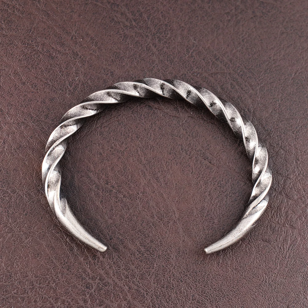 Edelstahl Mode einfache verstellbare Armband Herren klassisches Design Twist Armband einzigartige offene Armreif Schmuck Geschenk Großhandel – Detail 2
