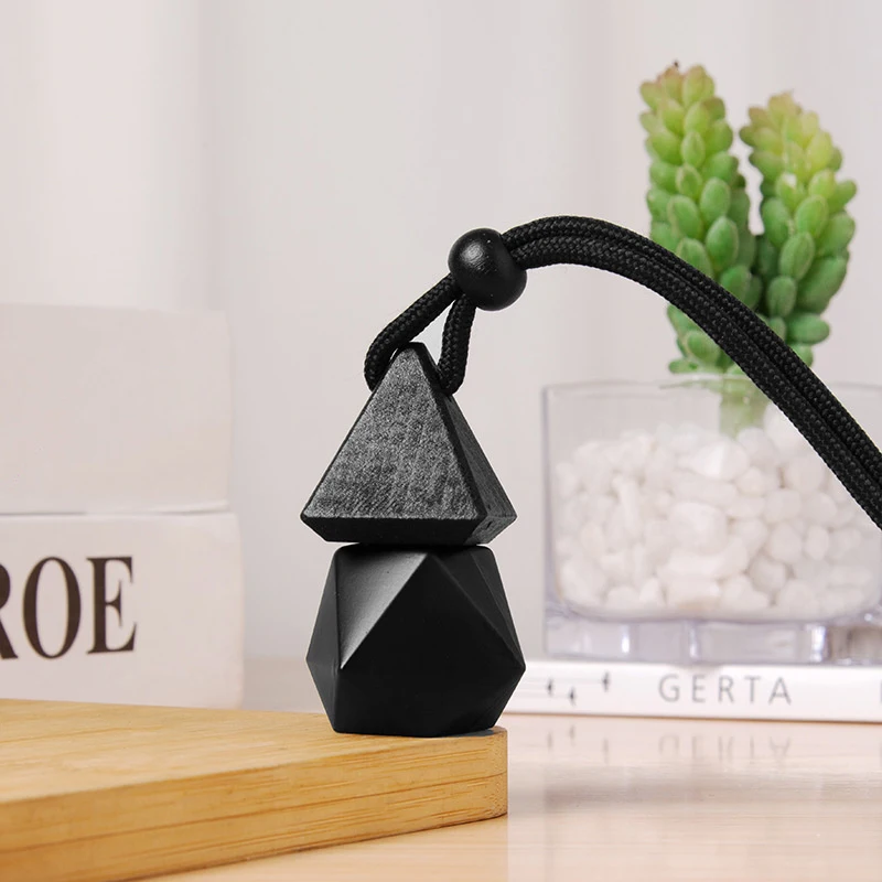 8ml Triangle Cover Dyed Cover Matte Black Empty Bottle Car Essential Oil Diffuser Fragrance Freshener Perfume Bottle Ornament