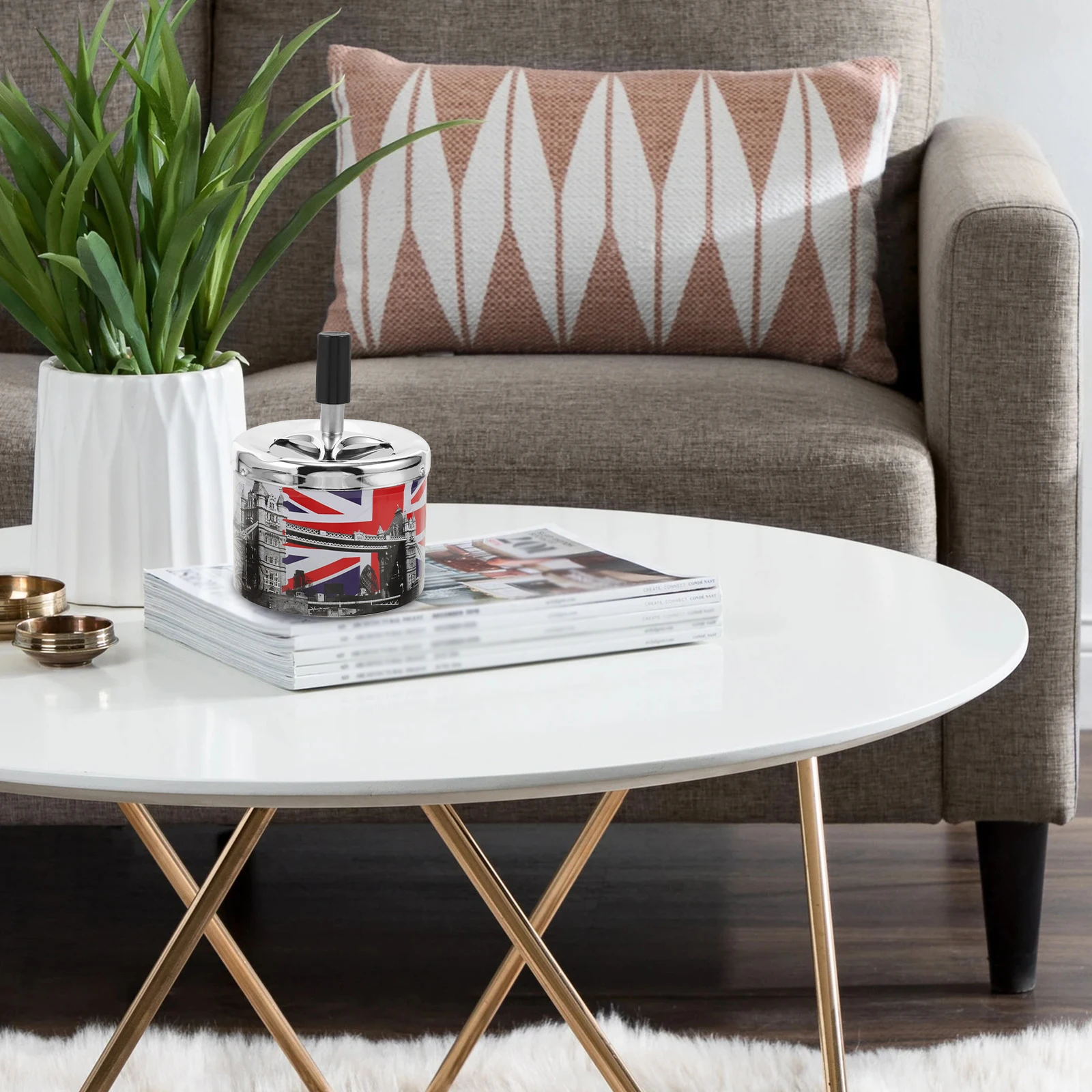 

Automatic Extinguishing Cigarette Ashtray Metal Desktop Decorative Compact Portable Ashtray for Home Office Use