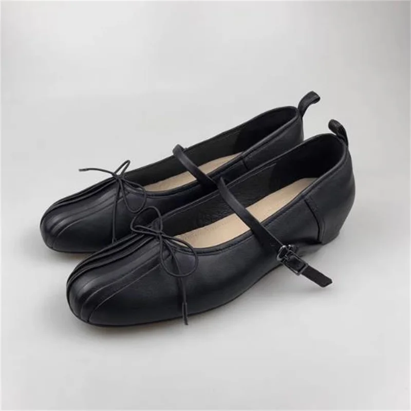 

Pleated Shoes for Women Round Toes Ladies Low Heels Sewing Lines Female Ballets Buckle Lady Butterfly-knot Chassure Femme Belts