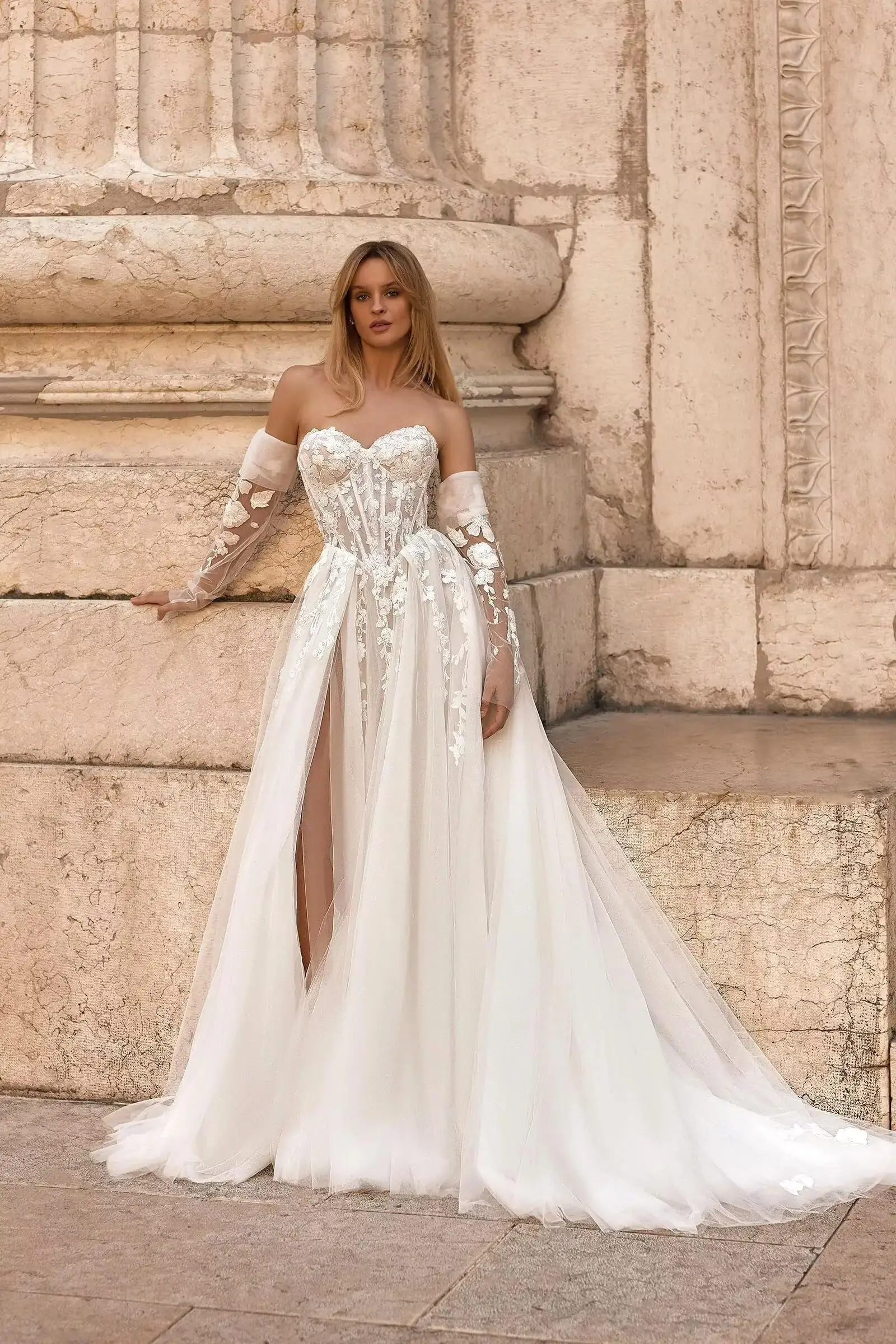 

Boho Tulle Wedding Dress for Women Long A-Line Sweetheart Lace Appliques Bridal Dresses