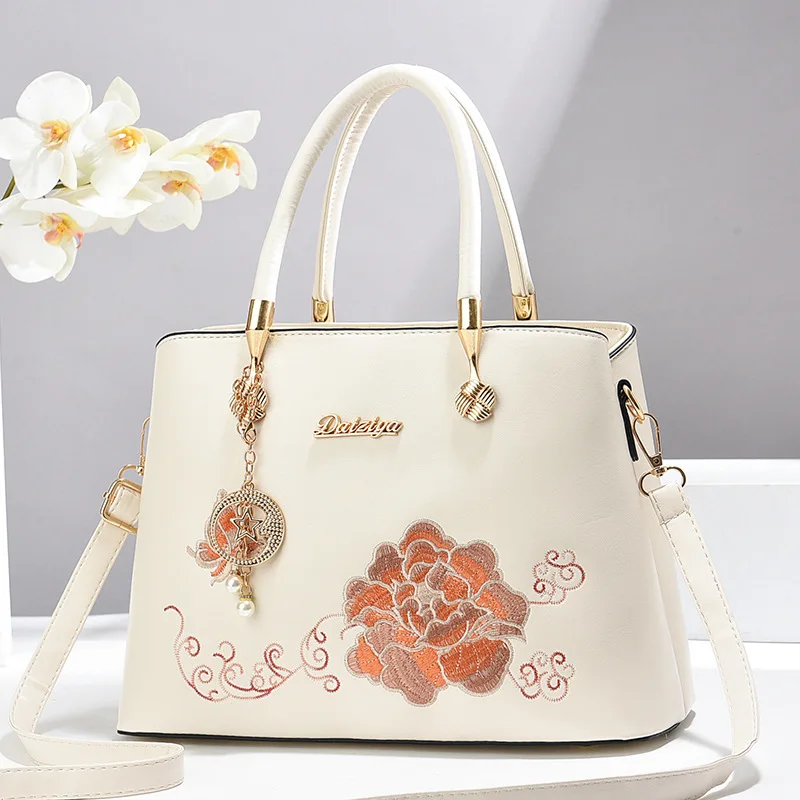 Women's Bags 2024 New Trend Niche Embroidered Shoulder Bag Luxury Handbag Tote Bag High Quality Light Luxury Messenger Bag