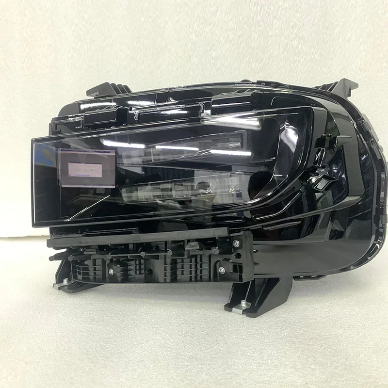 High Quality Auto Car LED Headlight  Headlamp Assembly for LYNK & CO 900
