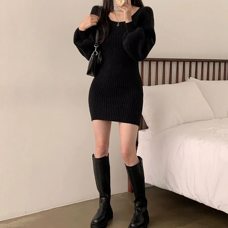 Maglione basic femminile tinta unita Abito coreano lavorato a maglia con colletto quadrato per mini abiti aderenti con maniche a sbuffo alla moda da donna