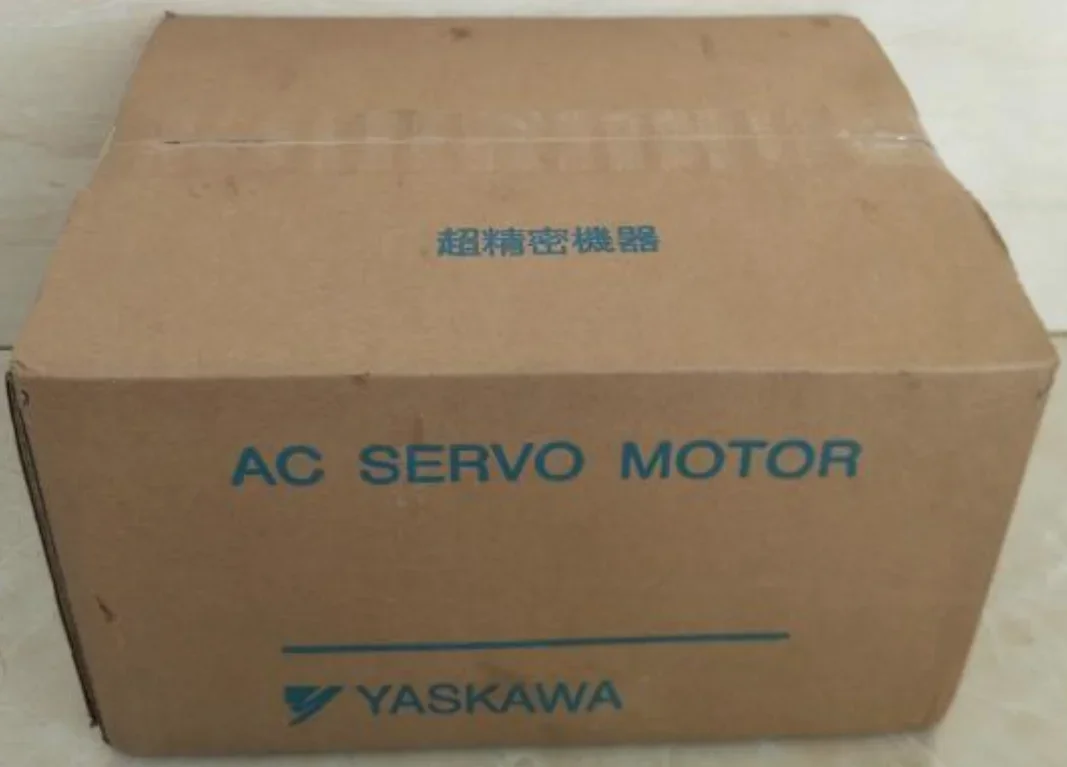 SGMGH-13DCA6E-OY العلامة التجارية الجديدة محرك سيرفو SMGGH 13DCA6E OY ، الشحن السريع