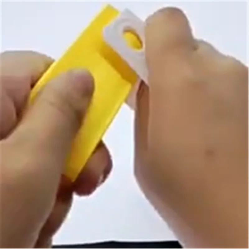 

Lightweight Portable Toothpick Holder with Sliding Lid Pocket Flosser Dispenser for Home And Hotel Use