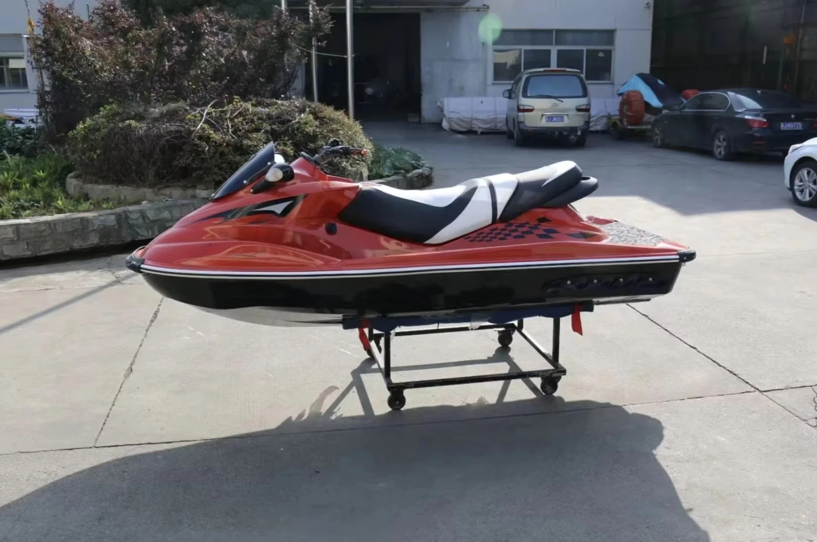 WB  New 3.3m fiberglass electric jet ski boat personal boat for sale with four-stroke engine for water sports