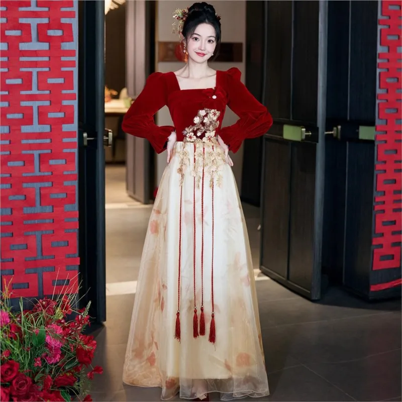 New large-sized toasting long-sleeved banquet long dress with elegant style