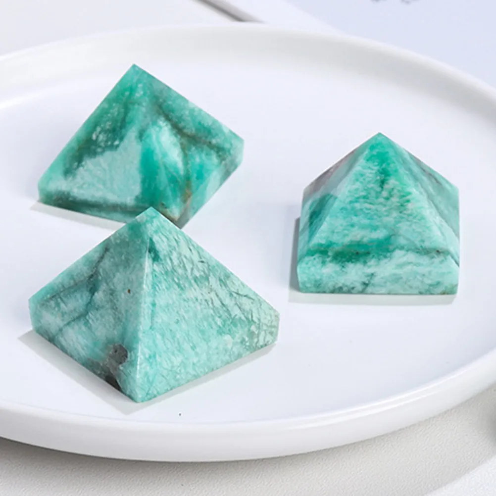Crystal Pyramid Decor Natural Stone Beautiful Color Office Desktop Adornment Mini World Gems Green Pyramids Craft