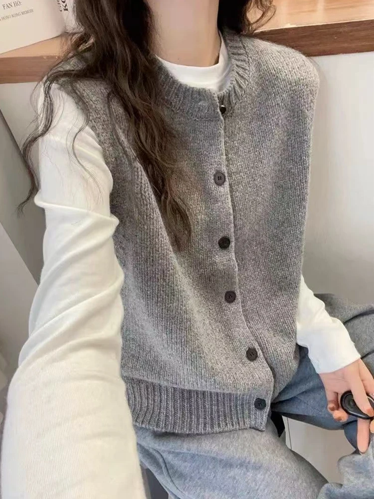 

Ele round Ne Svel Camere Knitted Vest Women's Loose Slimming Layering Wool Sweater Vest Sweater oulder Pad