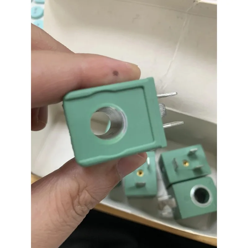 Solenoid Valve Coil,230V AC 50/60Hz, 4W, 10mm Inner Hole,DIN Spade Connector,Green Replacement Coil for Pneumatic Control Valves