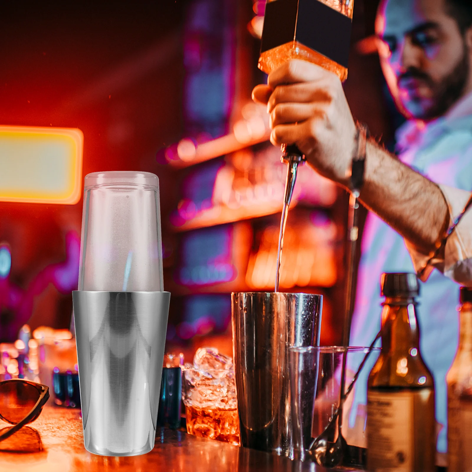 

1Set Cocktail Shaker Stainless Steel Wine Shaker Reusable Drink Mixer Bar Home Use Drink Mixing Cup Wine Mixing Cup