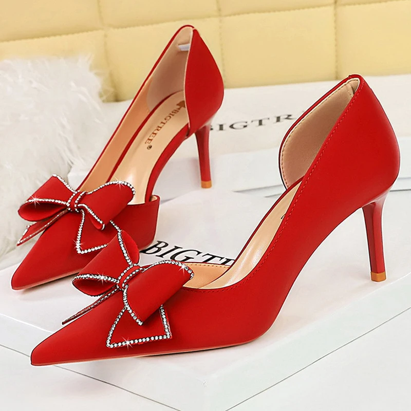 Large Size 43 Women Pumps Bowknot Kitten Heels Silk Satin Ladies Shoes Stilettos Women 7cm Heels BIGTREE Shoes Sexy High Heels