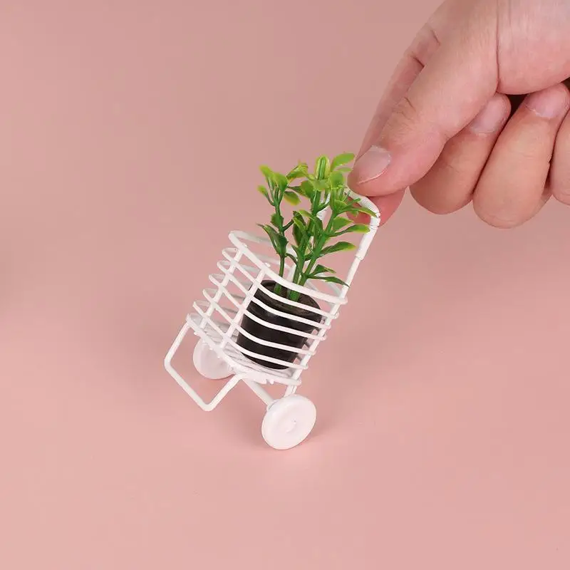 

1Pcs Dollhouse Accessories Ins Cute Simulation Hand Pulled Cart Shopping Cart Toy Creative Kawaii Desktop Decoration Gift