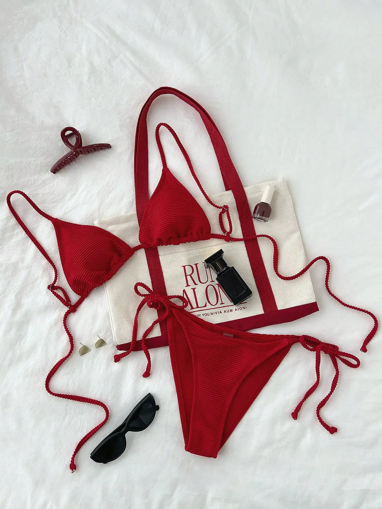 

Special Fabric Sponge Split Swimsuit Accordion Pleated Halter Neck Tie Three-Point Bikini