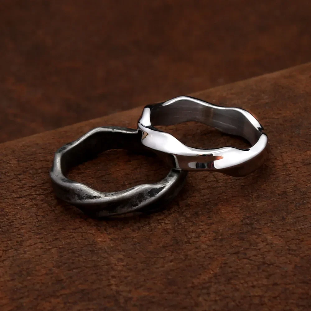 Simple Twisted Mobius Stainless Steel Ring Fashion Two Tone Polished Irregular Ring Couple Rings Jewelry Gift For Men And Women