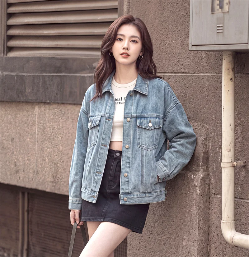 Women Loose Denim Jacket Autumn Oversized Lapel Classic Pockets Vintage Blue Ins Style Short Outerwear Coat