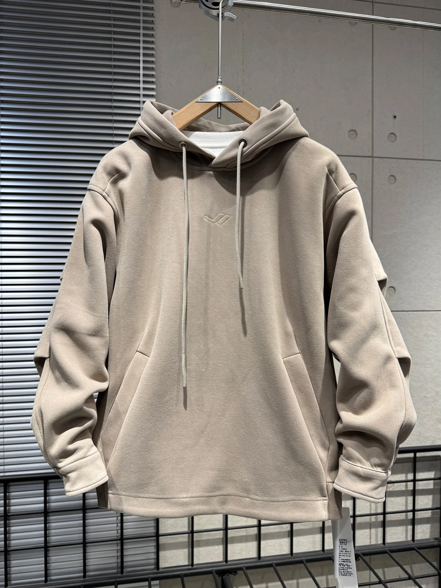 2025 Autumn Winter New Fashion Hooded Sweatshirt Design Sense Simple Pullover Hoodie Jacket Loose Versatile Top for Men