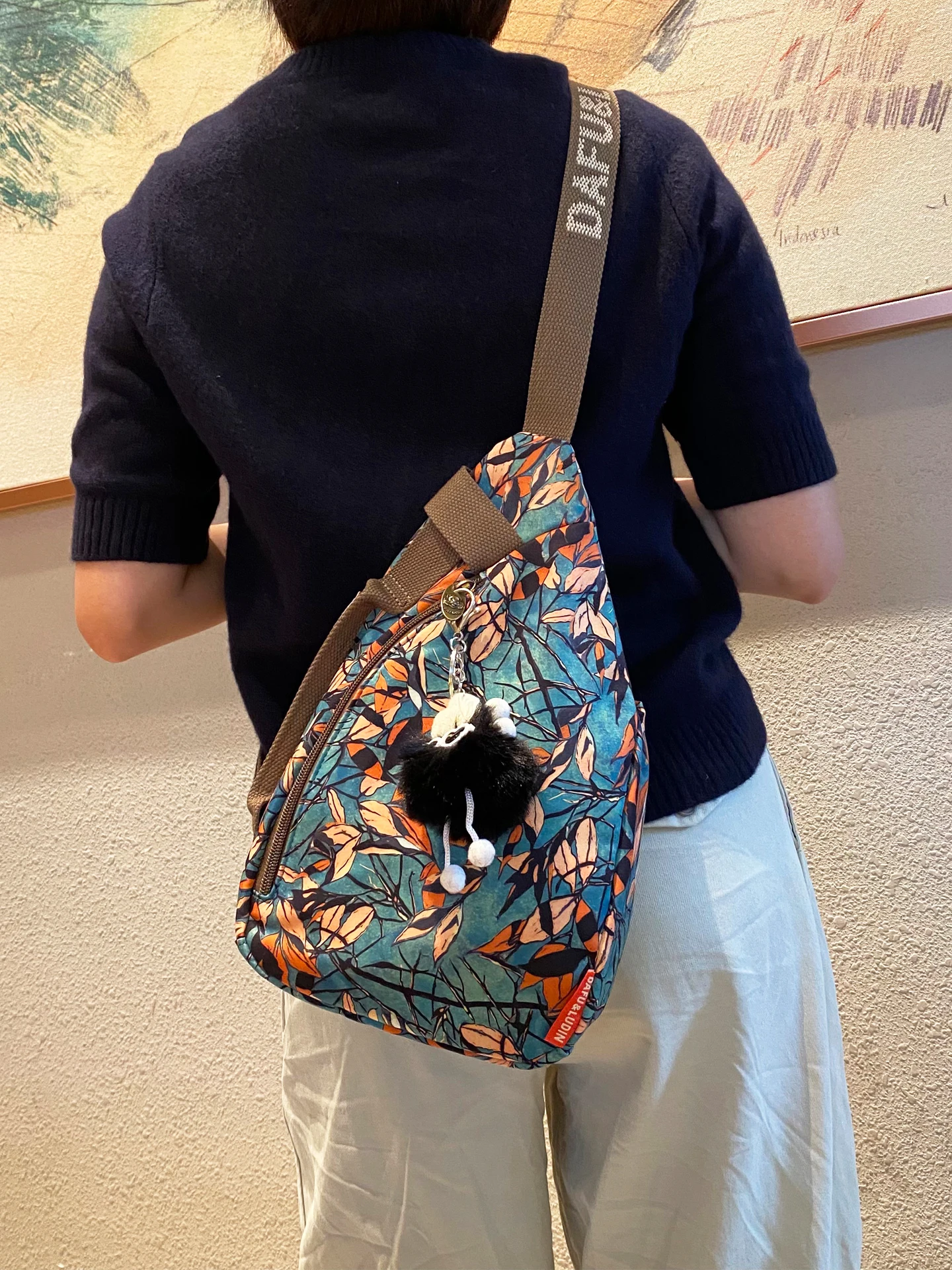 sac-de-poitrine-en-nylon-impermeable-pour-femme-nouvelle-collection-2026-haut-de-gamme-imprime-a-motifs-colores-irreguliers-sac-bandouliere-de-cyclisme-sac-banane-sac-frontal